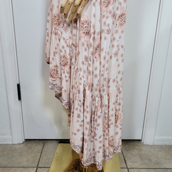 Olivaceous Pink Cottagecore Whimsical High-Low Flutter Sleeve Floral Dress Small - Picture 7 of 12